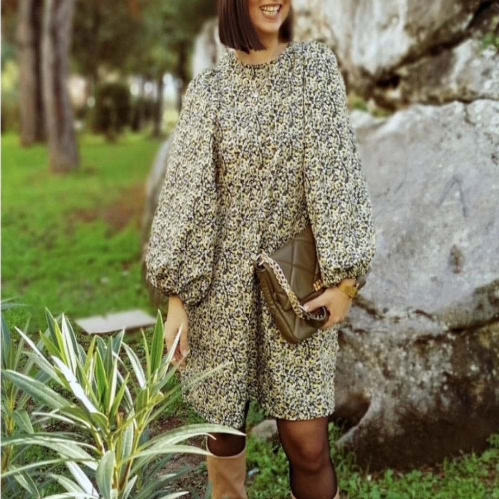 NWOT H&M floral puff sleeve dress